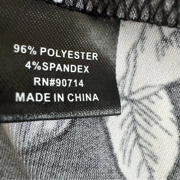 MSK Sleeveless Black Dress White Floral Silver Ringed Neckline Medium Like New - Picture 8 of 8